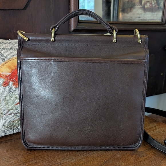 Coach Vintage Willis Bag Brown # 9927 Leather Crossbody, Shoulder - Picture 2 of 15